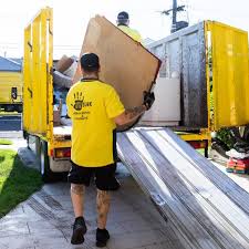 Best Office Cleanout  in Claymont, DE